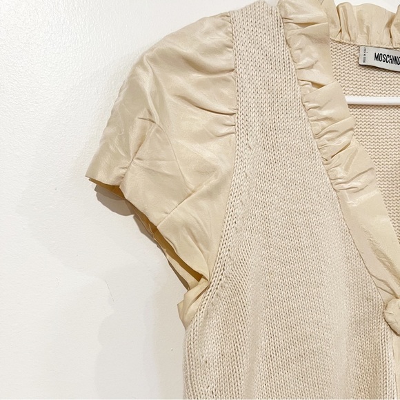 MOSCHINO Cashmere & Silk Blend Cream V-Neck Short Sleeve Ruffle Cardigan Small - Picture 3 of 11